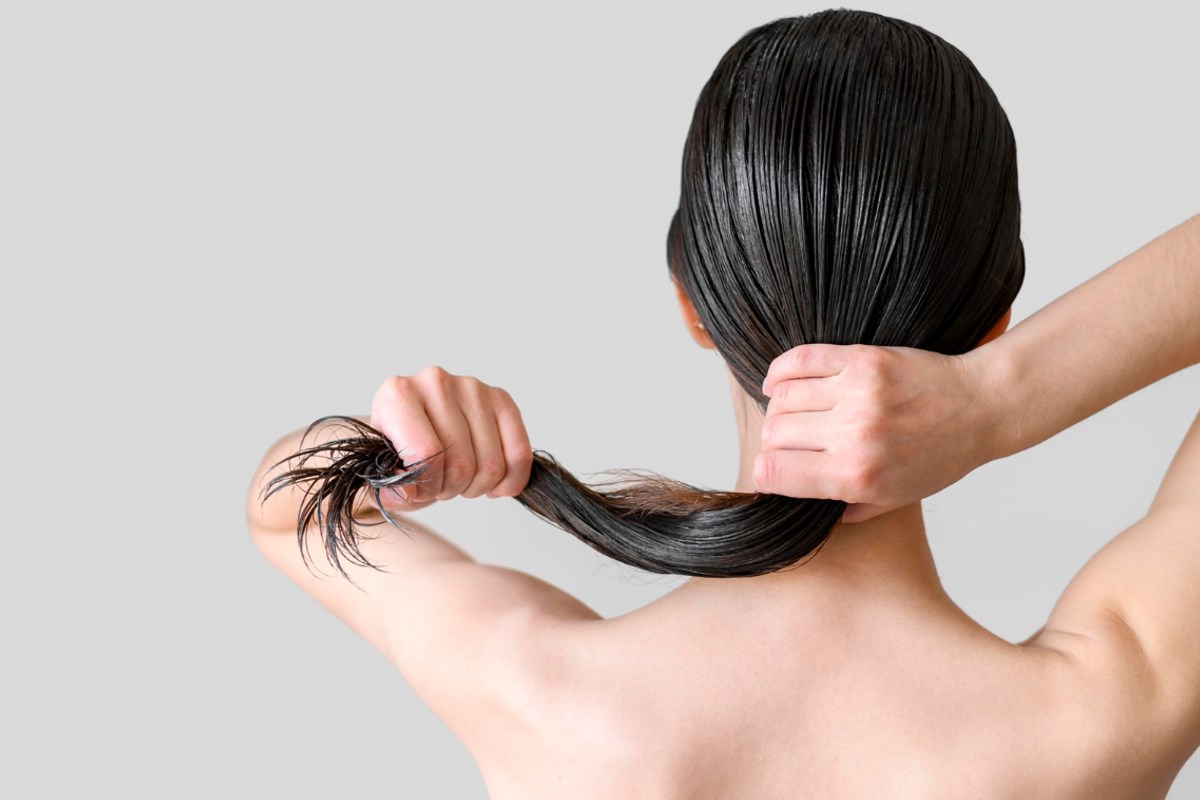 Hydrolat do włosów - zastosowanie hydrolatu w pielęgnacji włosów