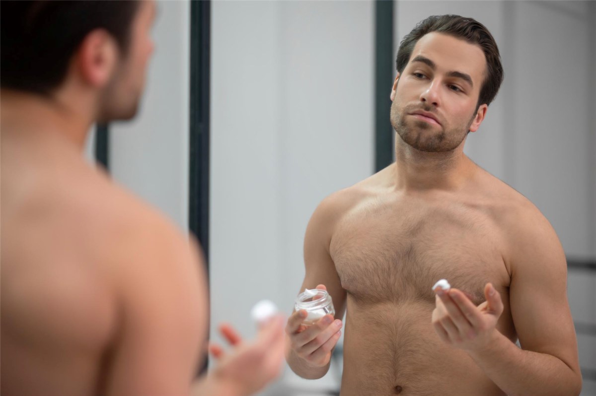 Balsam do ciała dla mężczyzn – jak wybrać najlepszy męski balsam do ciała?